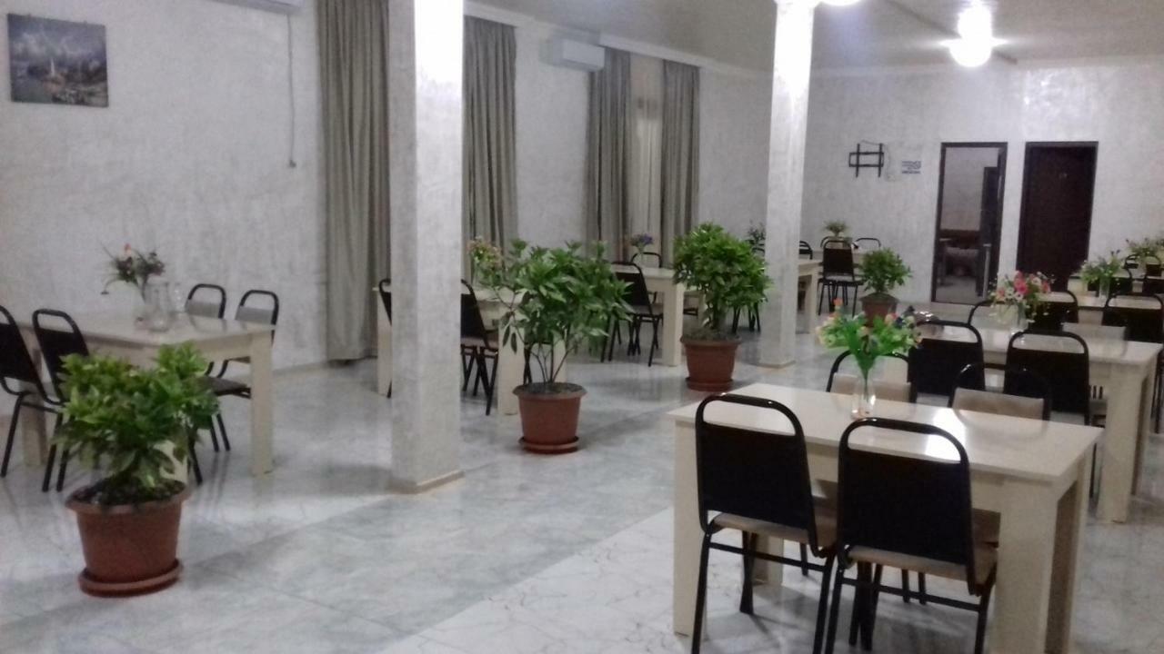 Hotell Anna 乌雷基 外观 照片